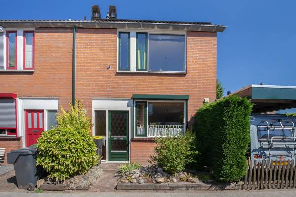 Woning Avenhil 20 Heinenoord