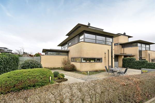 Woning Simone de Beauvoirlaan 93 Huizen