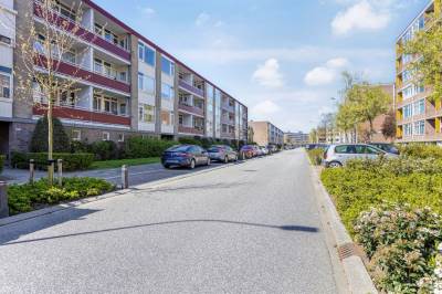 Woning Plutolaan 18 Groningen