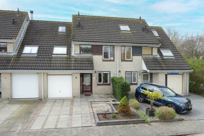 Woning Vergeet-mij-nietjestraat 22 Almere