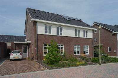 Woning Pastoor van Tielstraat 70 Leuth