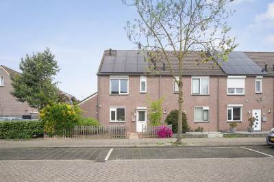 Woning Biezenbeemd 11 Oosterhout (NB)