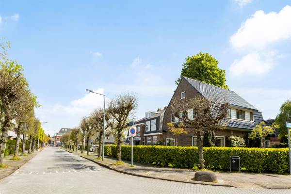 Woning Julianalaan 50 Hoofddorp