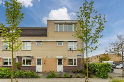 Woning Waardenburg 98 Hillegom