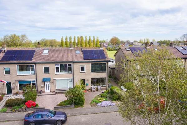 Woning Hartendorp 30 Warmenhuizen