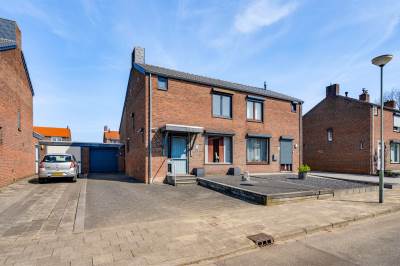 Woning Dr. Marga Klompéstraat 15 Landgraaf