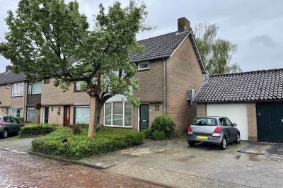Woning Schansweg 1 Geertruidenberg