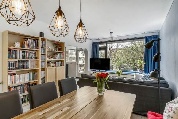 Woning Julianaplantsoen 311 Diemen