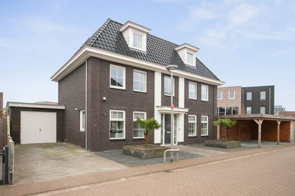 Woning Hachimanstraat 4 Almere
