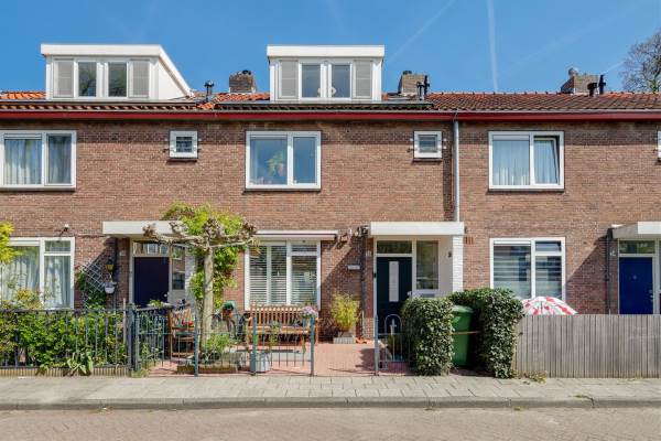 Woning Pierre Cuypershof 36 Amsterdam