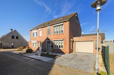 Woning Zustersstraat 24 Sint Jansteen