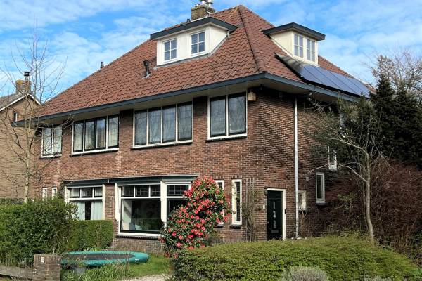 Woning C.J.van Houtenlaan 19 Weesp
