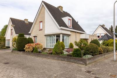 Woning Den Hof 15 Zundert