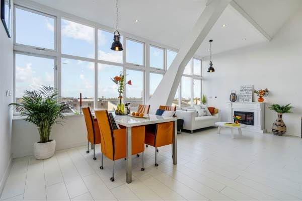 Woning Stortenbekerstraat 241 Den Haag