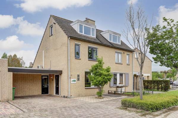 Woning Anton van Duinkerkenstraat 9 Raamsdonksveer