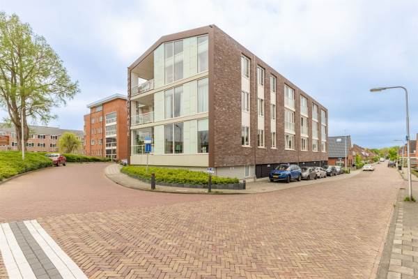 Woning Stationshof 23 Roelofarendsveen