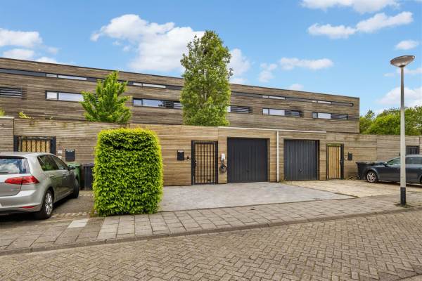 Woning Meeuwberg 120 Roosendaal