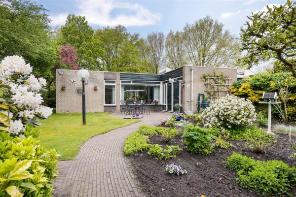 Woning Merwedestraat 28 Assen