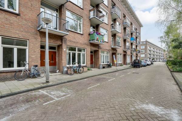 Woning Twee Koningskinderenstraat 7 - 2 Amsterdam