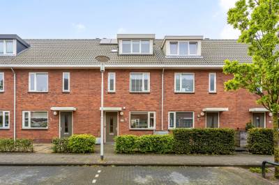 Woning Piet van Damlaan 35 Hillegom