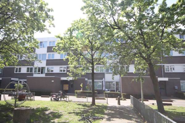 Woning Opijnenhof 36 Amsterdam