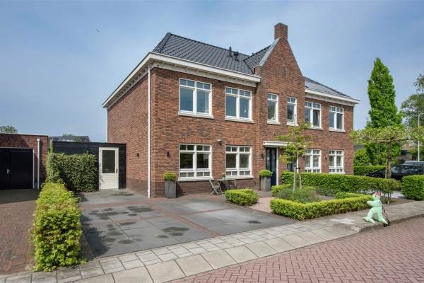 Woning Zilverlinde 4 Benthuizen
