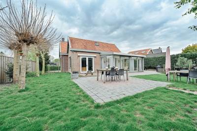 Woning Schoollaan 1 Hekelingen