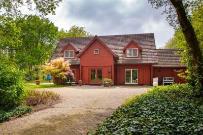 Woning Heerlesebaan 6 + 6a Bergen op Zoom