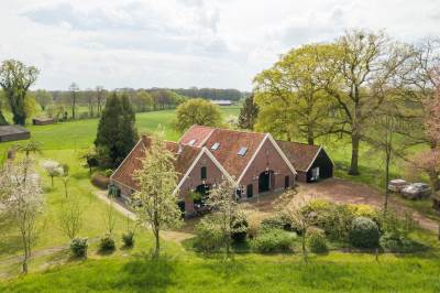 Woning Oude Borculoseweg 15 en 15a Eibergen
