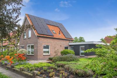Woning Burg. van Veenlaan 23 Nijeveen