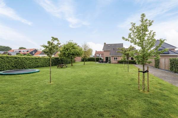 Woning Tulpstraat 25 Beneden-Leeuwen