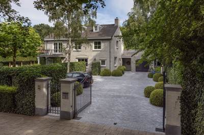 Woning Burgemeester Moonenlaan 2 Waalwijk