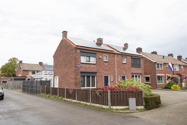 Woning Rengelinkstraat 23 Almelo