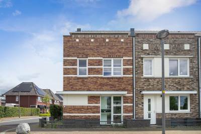 Woning Oeverlaan 17 Borne