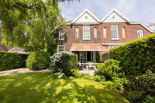 Woning Rotterdamse Rijweg 143 Rotterdam