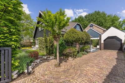 Woning Hoefkens 1 Hendrik-Ido-Ambacht