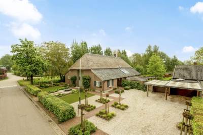 Woning Kerkstraat 28 Overlangel