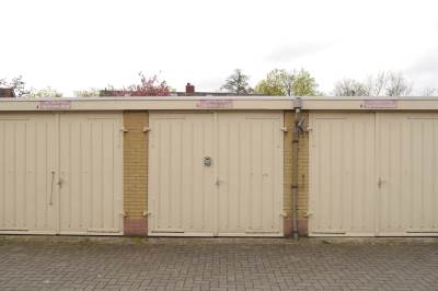 Garage Dwarsstraat 5 Puttershoek