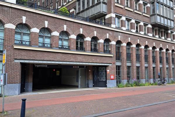 Garage Oostelijke Handelskade 843pp Amsterdam