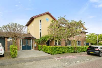 Woning van Ruysdaellaan 14 Bergschenhoek