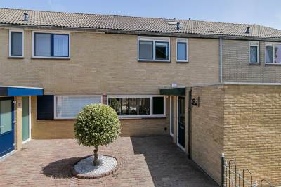 Woning Tollenshof 32 Hellevoetsluis