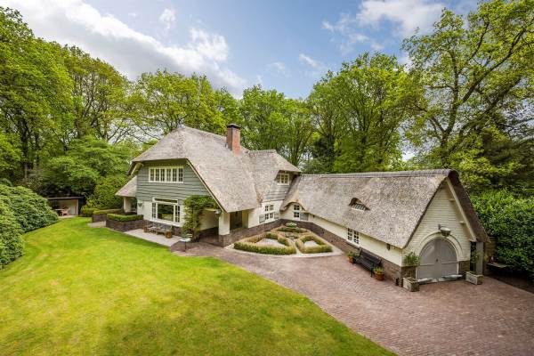 Woning Vredelaan 41 Laren (NH)