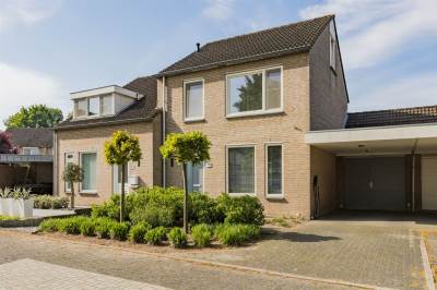 Woning De Leeuwebek 34 Budel