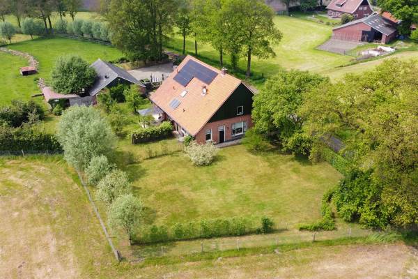 Woning Esweg 12 & 12a Lattrop-Breklenkamp