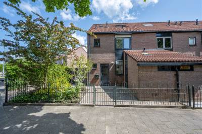 Woning Roerdompweg 14 Oud-Beijerland