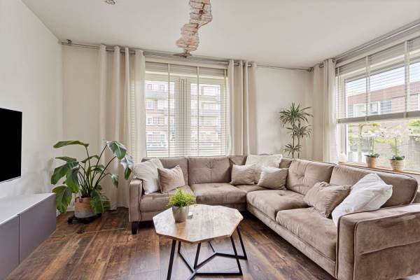 Woning Kruiningenstraat 200 Rotterdam