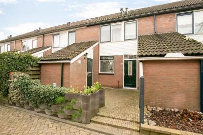 Woning Burgemeester Vrieslaan 45 Goudswaard