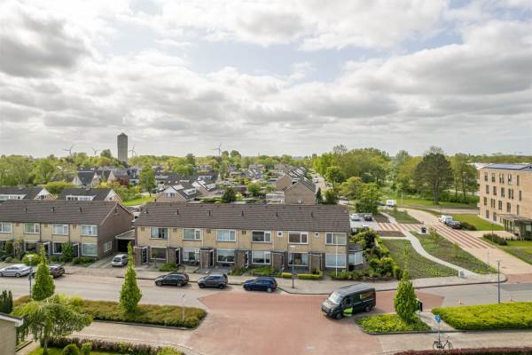 Woning A van Voorthuijsenweg 10 Franeker