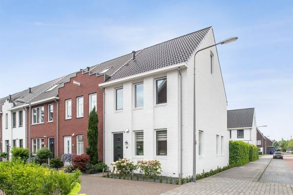 Woning Van Ravenswaaij-erf 2 Veenendaal