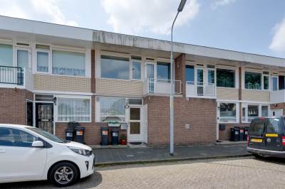 Woning Cederlaan 12 Zwanenburg